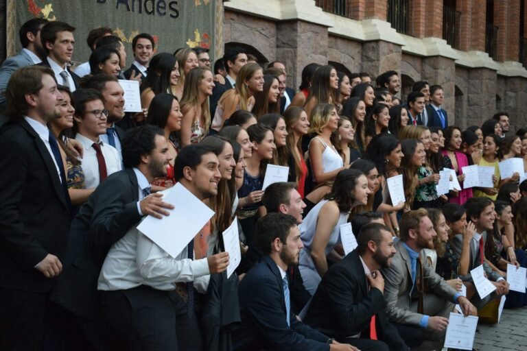 Qué becas puedo postular para educación superior en Chile