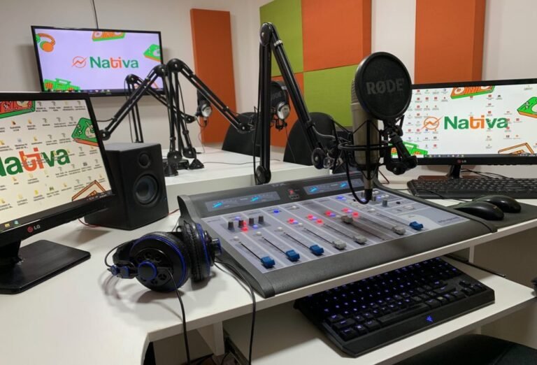 Qué servicios ofrece Radio Max en San Fernando