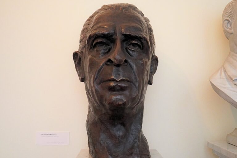 Eduardo Frei Montalva era un político de derecha o de izquierda en Chile 6 Eduardo Frei Montalva era un político de derecha o de izquierda en Chile