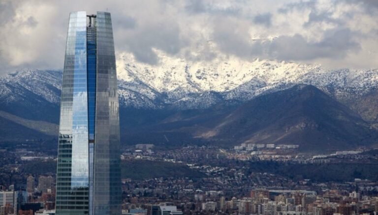 Cuál es el clima actual en Santiago Centro y cómo afectará tu día