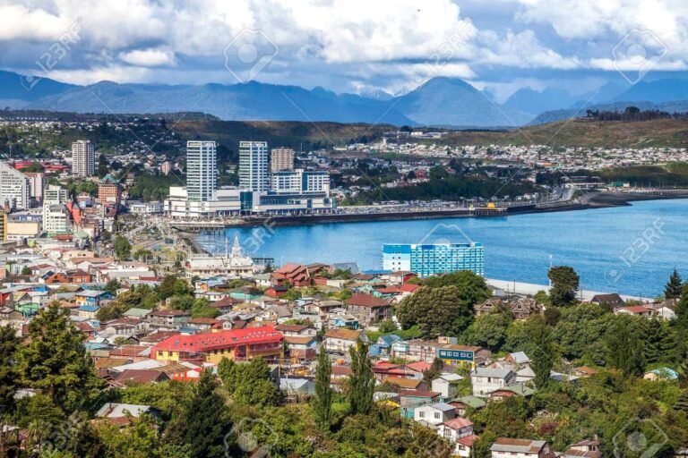 vista panoramica de puerto montt chile